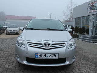 Toyota Auris foto 2