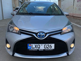 Toyota Yaris foto 2
