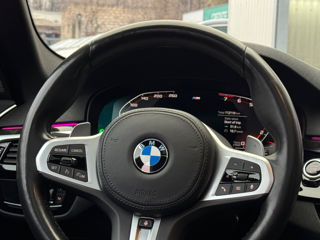 BMW 5 Series foto 11