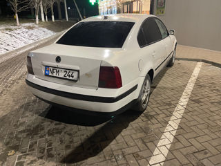 Volkswagen Passat foto 4