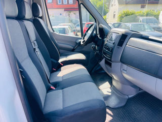 Volkswagen Crafter 35 2.0 TDI foto 9