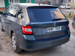 Skoda Fabia foto 2