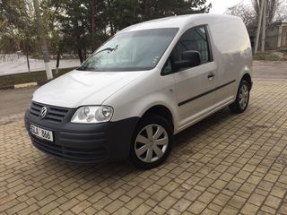 Volkswagen Caddy 1.9 TDI 77 KW foto 1