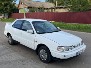 Hyundai Lantra foto 2