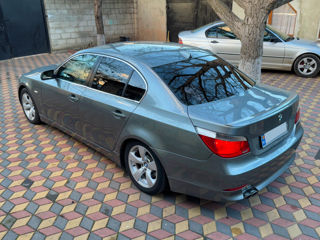 BMW 5 Series foto 6