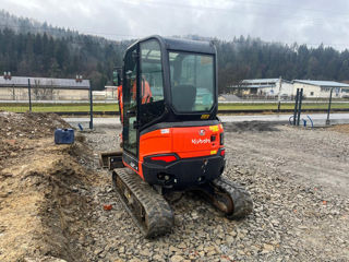 Kubota 2700 kg foto 4