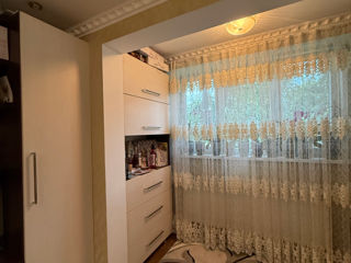 Ap. 2 cam., 50 м², 1/9 et.