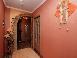 Apartament cu 1 cameră, 51 m², Botanica, Chișinău foto 5
