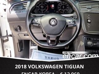 Volkswagen Tiguan foto 4