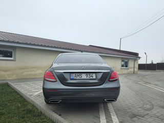 Mercedes E-Class foto 3