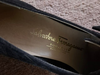 Женские туфли Salvatore Ferragamo в отличном состоянии,размер 37-38