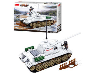 Set de construcție Tancul T-34/85 din bătălia de la Budapesta, 518 elem.
