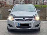 Opel Zafira foto 2