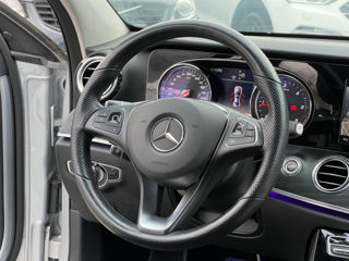 Mercedes E-Class foto 9