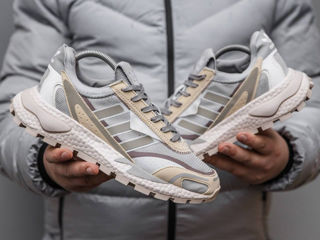 Adidas Retropy Boost P9 Beige foto 3