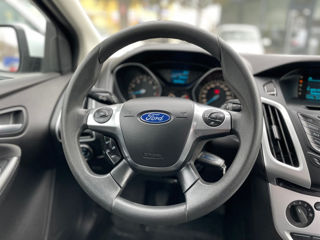 Ford Focus foto 11