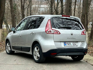 Renault Scenic foto 3