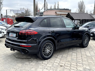 Porsche Cayenne foto 7