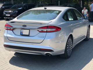 Ford Fusion foto 3