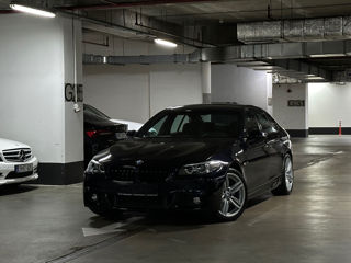 BMW 5 Series foto 2