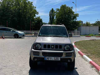 Suzuki Jimny foto 2