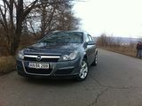 Opel Astra foto 2