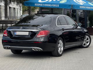 Mercedes E-Class foto 3