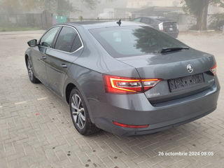 Skoda Superb foto 7