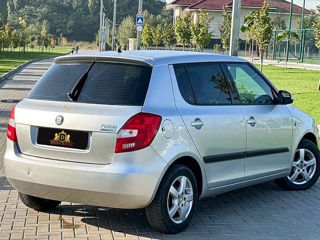 Skoda Fabia foto 3