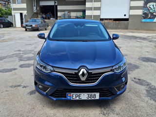 Renault Megane foto 2