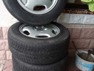 Anvelope de iarna, pe discuri 235/60R16,Misehelin ,Volkswage,Mercedes,Audi.,.