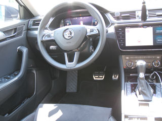 Skoda Superb foto 8