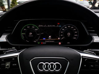 Audi E-tron Sportback foto 11