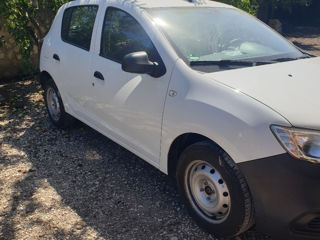 Dacia Sandero foto 10