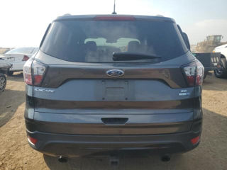 Ford Escape foto 6