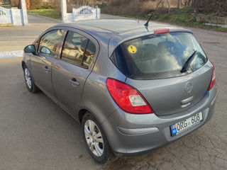 Opel Corsa foto 5