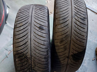 R18 235/60 Michelin ( 2 buc.cu 300 lei )