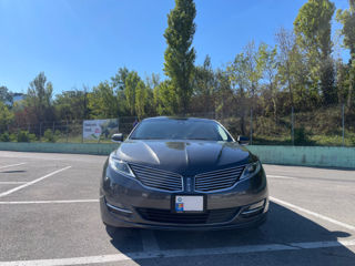 Lincoln MKZ foto 1