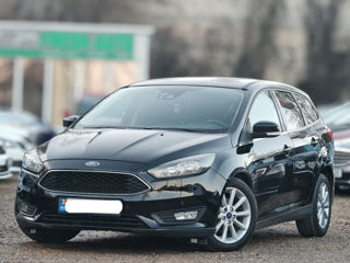 Ford Focus foto 2