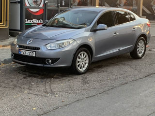 Renault Fluence foto 6