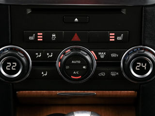 Land Rover Discovery фото 12