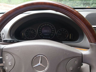 Mercedes E-Class foto 5