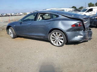 Tesla Model S foto 5