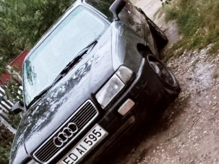 Audi 80 foto 4