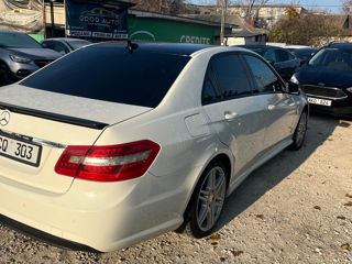 Mercedes E-Class foto 7