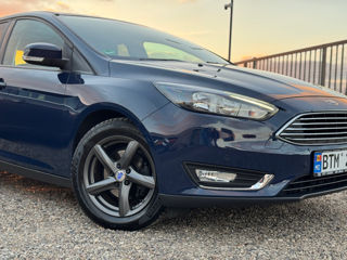 Ford Focus foto 6