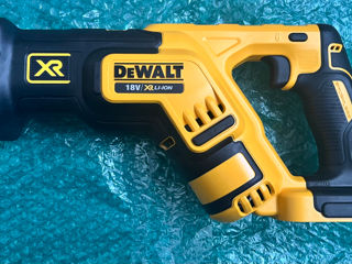 Сабельная пила DeWALT DCS 367N foto 1