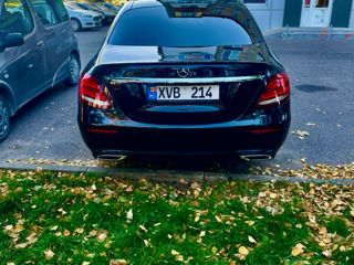 Mercedes E-Class foto 10