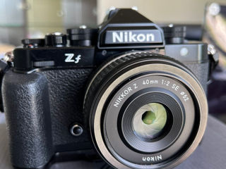 Nikon Zf kit 40mm f2