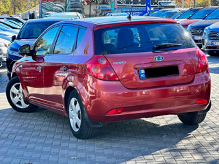 KIA Ceed foto 3